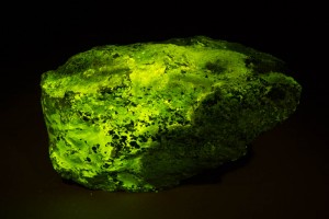 Hydrozincite fluorescing under blue light