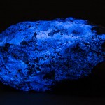 Hydrozincite fluorescing under shortwave ultraviolet light